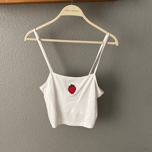 White tank top from forever21 🍓